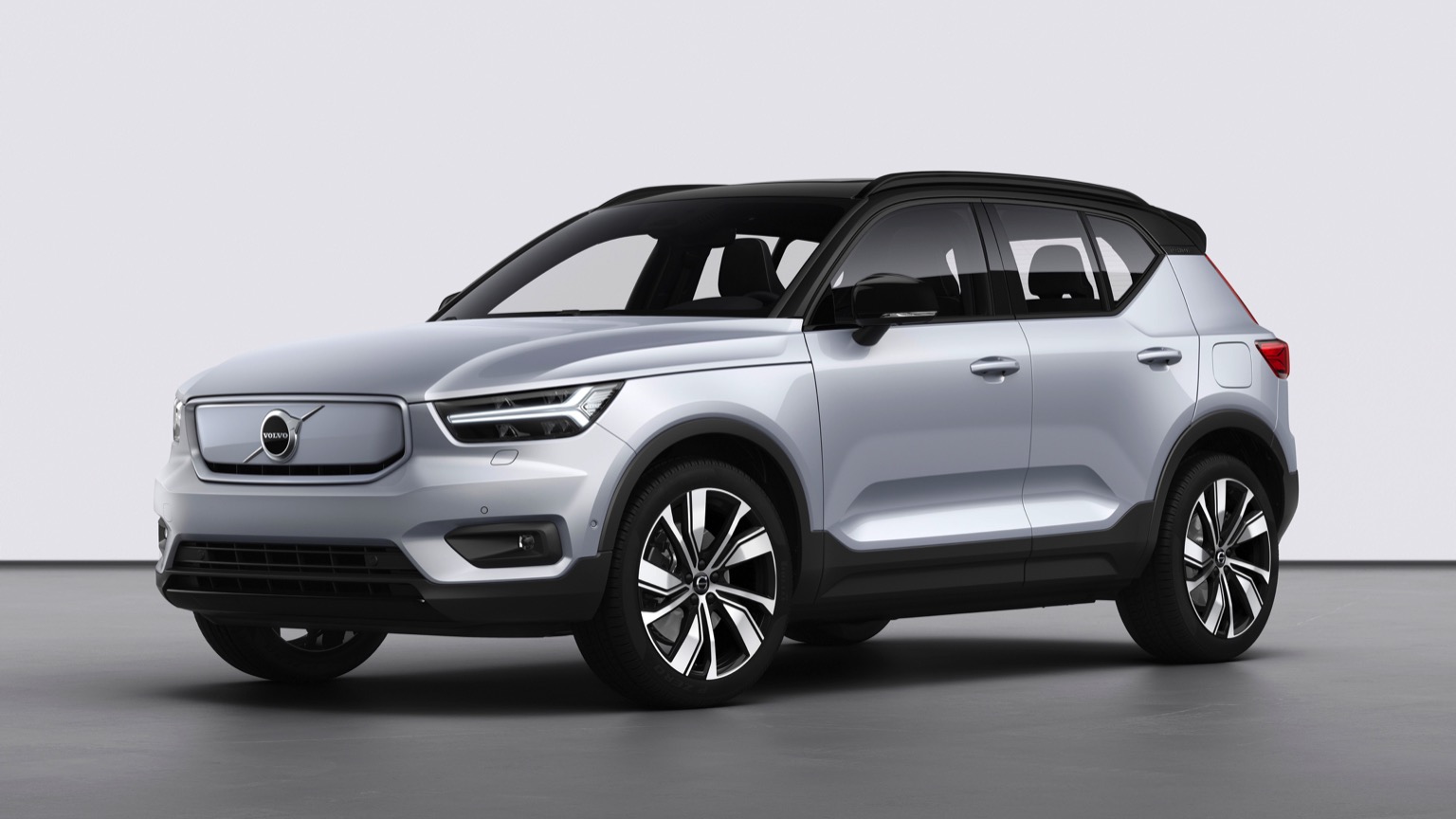Volvo Xc40 P8 Awd Recharge 2020 2021 Price And Specifications Ev Database